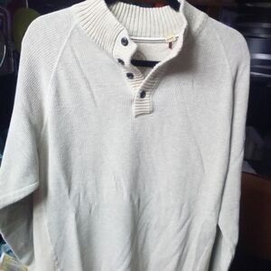 Tommy Bahama Men's Cream Turtleneck Sweater